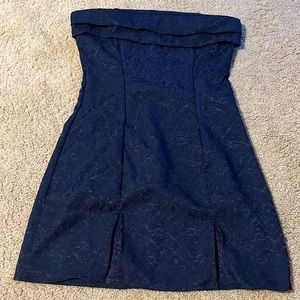 Lucy In The Sky brand new laced dress